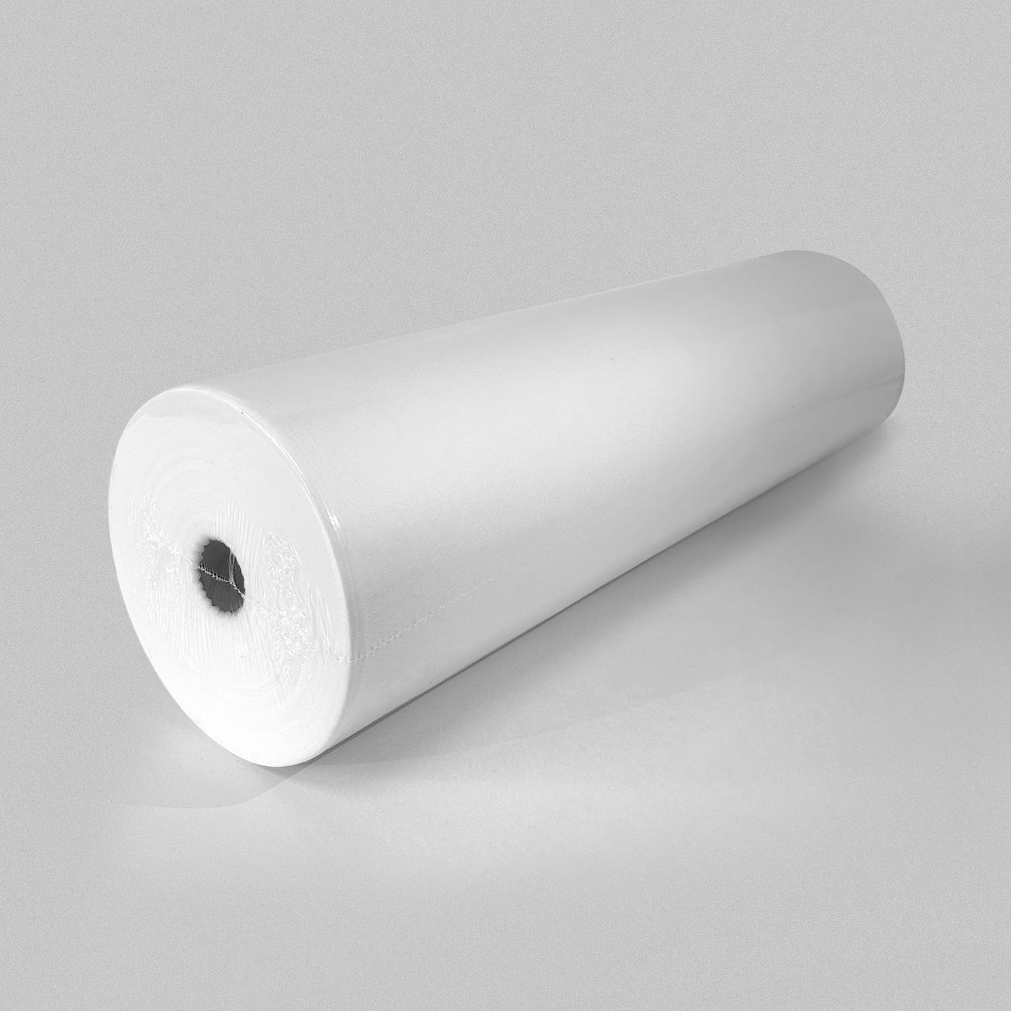 Bänkpapper non-woven. 1st rulle, totalt 100 perforerade ark med ansiktskryss.